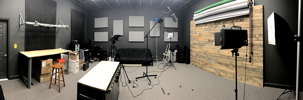 ITEC media studio with lights and set